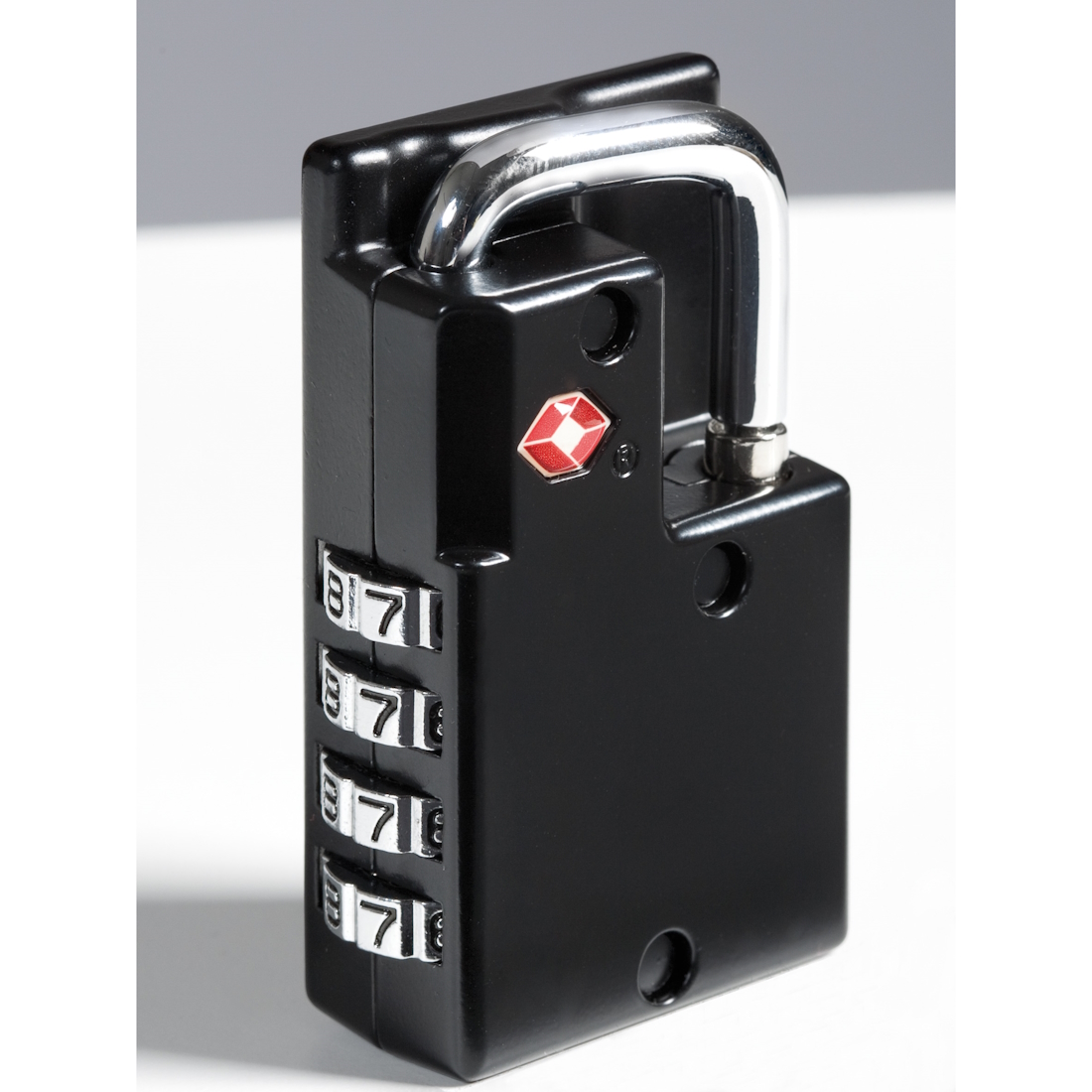 EXPL TSA.DIGILOCK 1 A black Explorer Digilock combination lock featuring four numbered dials.