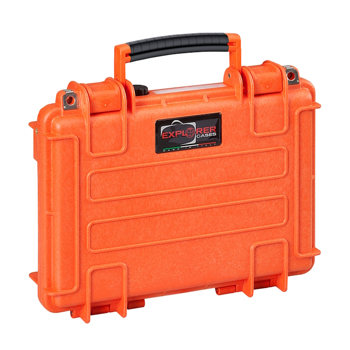 3005.O CLOSED Closed orange tactical case, Explorer 3005 model, with a double egg foam insert for added protection.